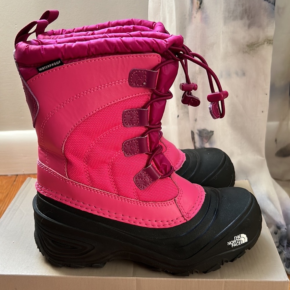 The North Face Kids' Alpenglow IV Apres Boots (Big Kids')